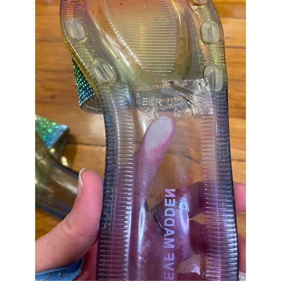 EUC Steve Madden Rhinestone Jellies 8 - Picture 6 of 6